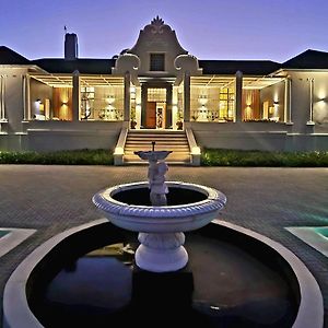 Pjure Boutique Hotel & Spa