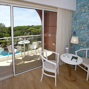 Double or Twin Room Pool View