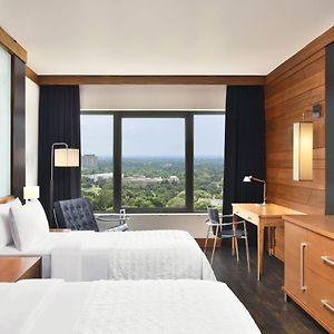 Club Room Twin 2 way Airport Transfer Access to club lounge including Hi-Tea from 3-5 pm Happy Hours from 6-8 pm