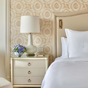 Premium Deluxe King Room