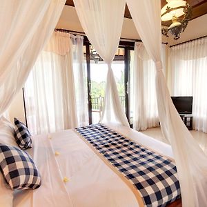 One-Bedroom King Room