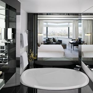 Luxury King Room
