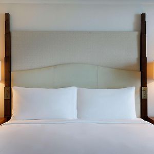 Chambre Supérieure Lit King-Size avec Accès aux Personnes Handicapées