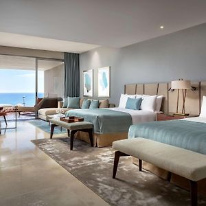 Ambassador King Suite