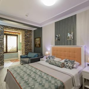 Economy Studio Apart Odası