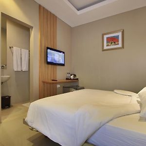Hot Deal Superior Room