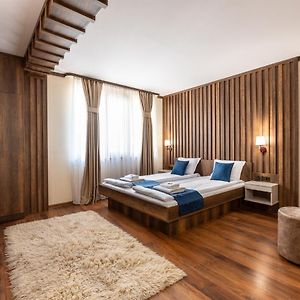 Beluga Guest House