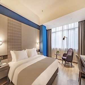 Family King Suite