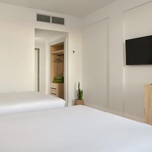 Grand Premium Room