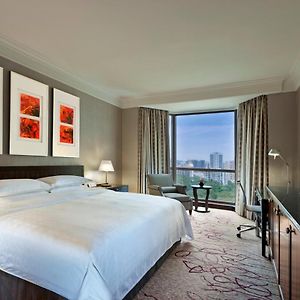 Executive King Room High Floor