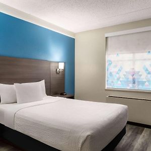La Quinta By Wyndham Madison American Center