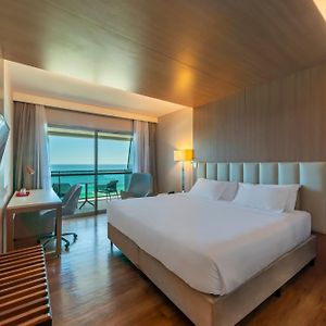 Luxury King Room