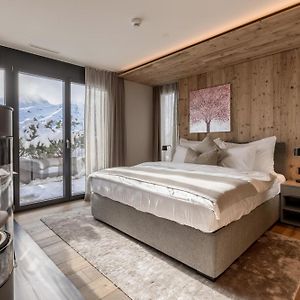 Deluxe Penthouse