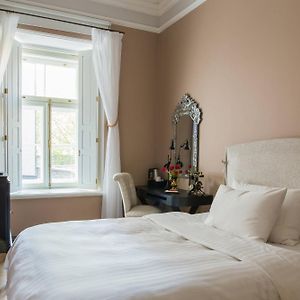 Cozy Comfort Guest room 1 Double Courtyard view