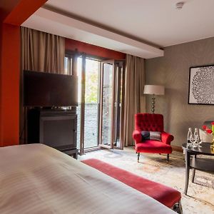 Executive Junior Suite Courtyard View