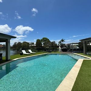 Lakeside Retreat