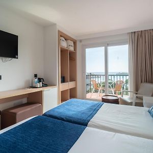Twin Room Sea View
