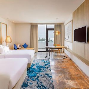 Premium King Room