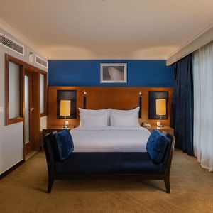 Diplomatic Suite
