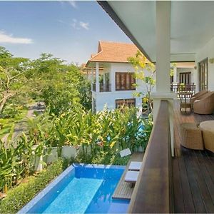 Luxury Three-Bedroom Villa Private Pool