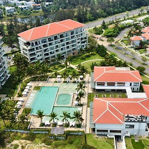 Apartment Pool View