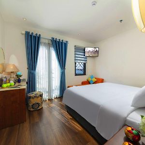 Premier King Room