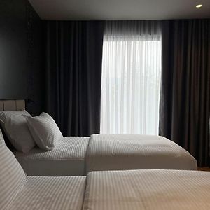 Connected Quadruple Room