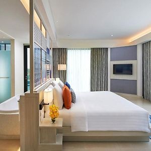 Grand Deluxe King Room