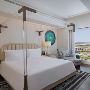 Superior One-Bedroom King Suite