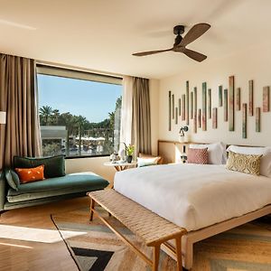 Habitación con Cama King