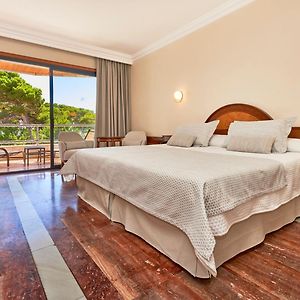 Habitación con Cama King