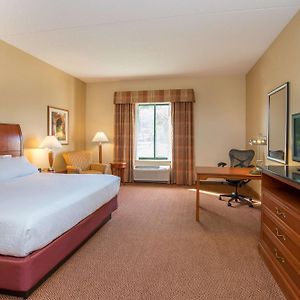 Deluxe  Room Mobility accessible