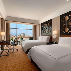 Deluxe Queen Room Two Queen Beds