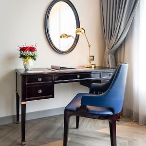 Executive King Room