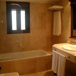 Habitación Triple Básica