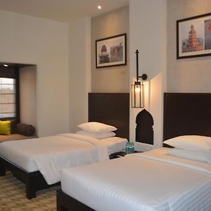 Fort View Twin Room
