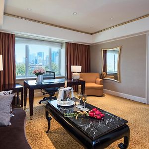 Statesman Suite 1 Bedroom Suite 1 Double Bed