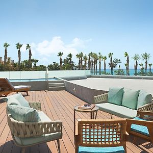 Swim Up Junior Suite Sea View