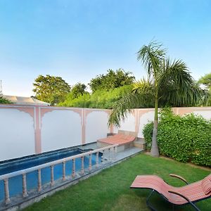 Luxury Villa Private Pool Welcome drink on arrival 2 pints of Kingfisher lager beer One child up to 10 years complimentary without extra bed on all resort services