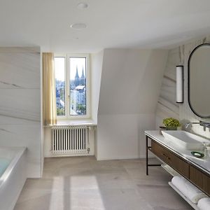 Panoramic Junior Suite