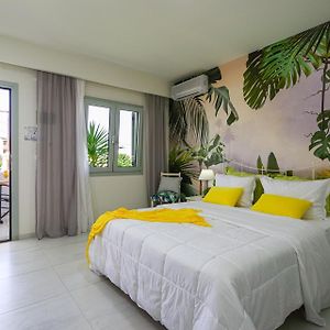 Angela Studios Apartments