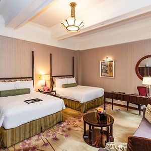 Deluxe Queen Room Two Queen Beds