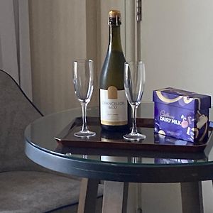 Luxury Privately Owned Ocean View Studio Apartments At O4Ks Gold Tower