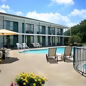 Ozark Valley Inn