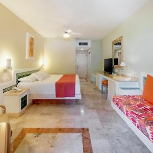 Premium Beach King Room