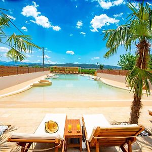Anemolia Resort And Spa