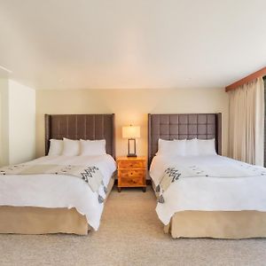 Queen Suite