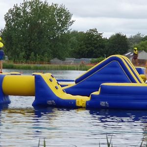 Billing Aquadrome- Bird Lake Pastures Holiday Caravan Sleep 6