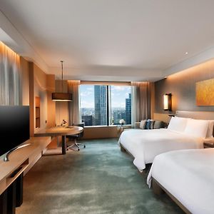 Premium Corner Queen Room Two Queen Beds