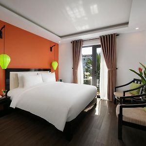 Standard Double or Twin Room Balcony